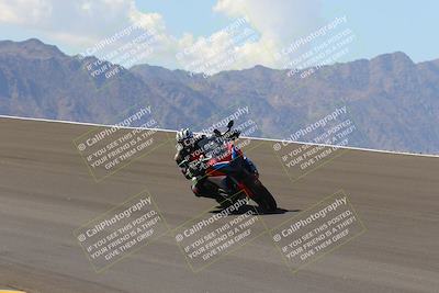 media/Oct-03-2022-Moto Forza (Mon) [[5f077a3730]]/Beginner Group/Session 2 (Turn 10)/